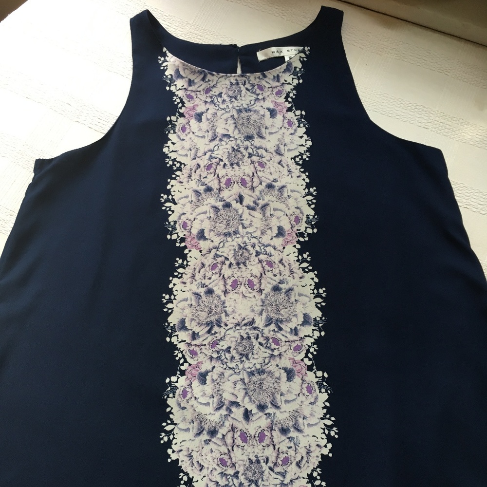 NWOT Max Studio Floral Tank